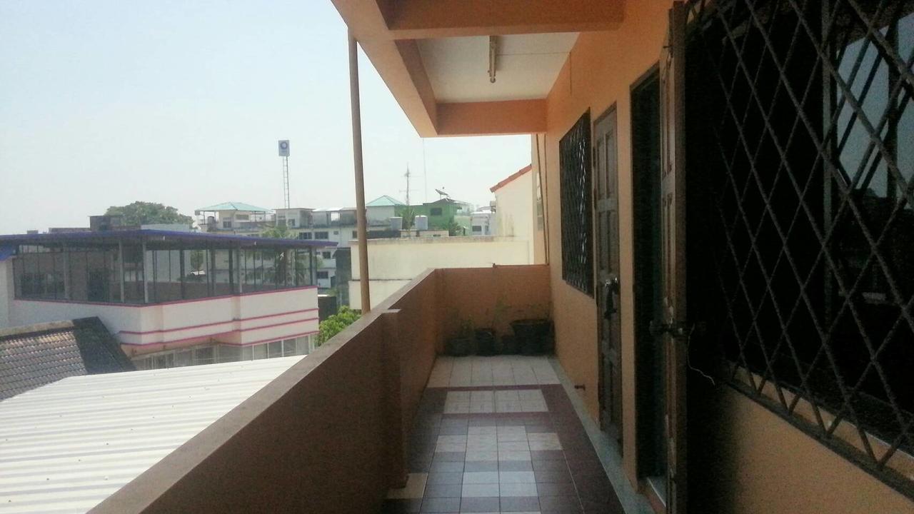 Cube Hostel Krabi town Esterno foto