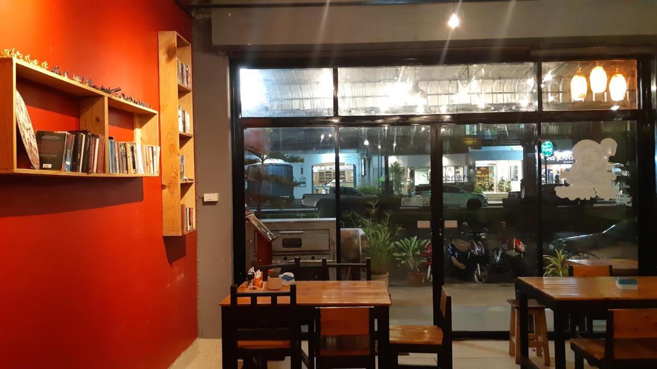 Cube Hostel Krabi town Esterno foto