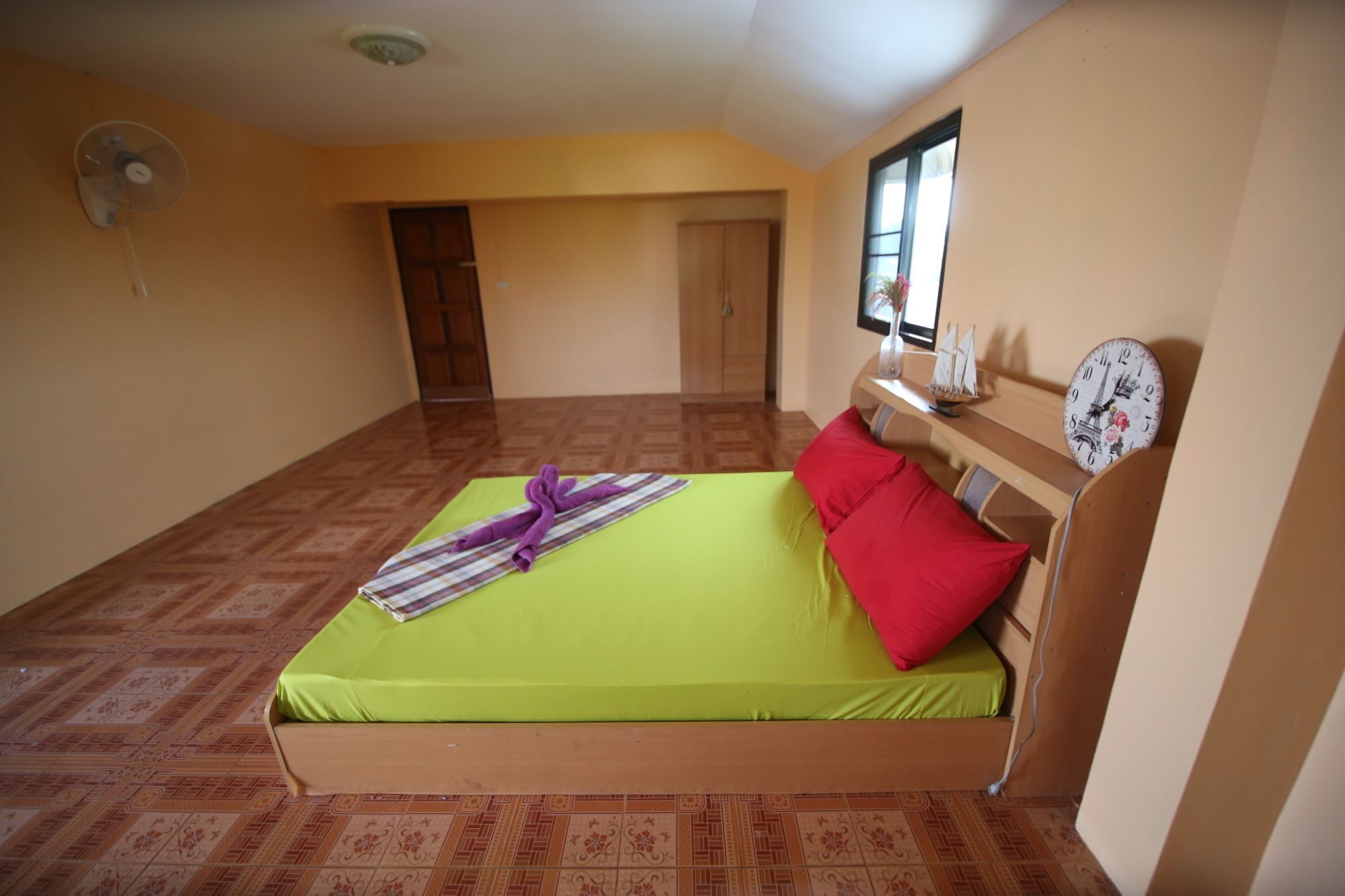 Cube Hostel Krabi town Esterno foto