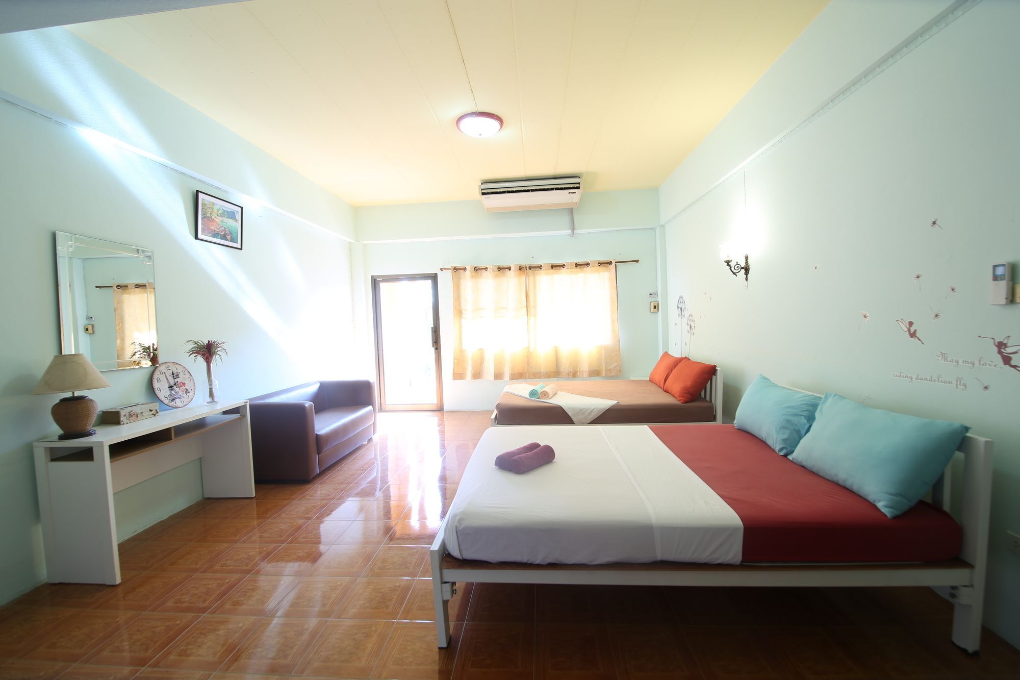 Cube Hostel Krabi town Esterno foto