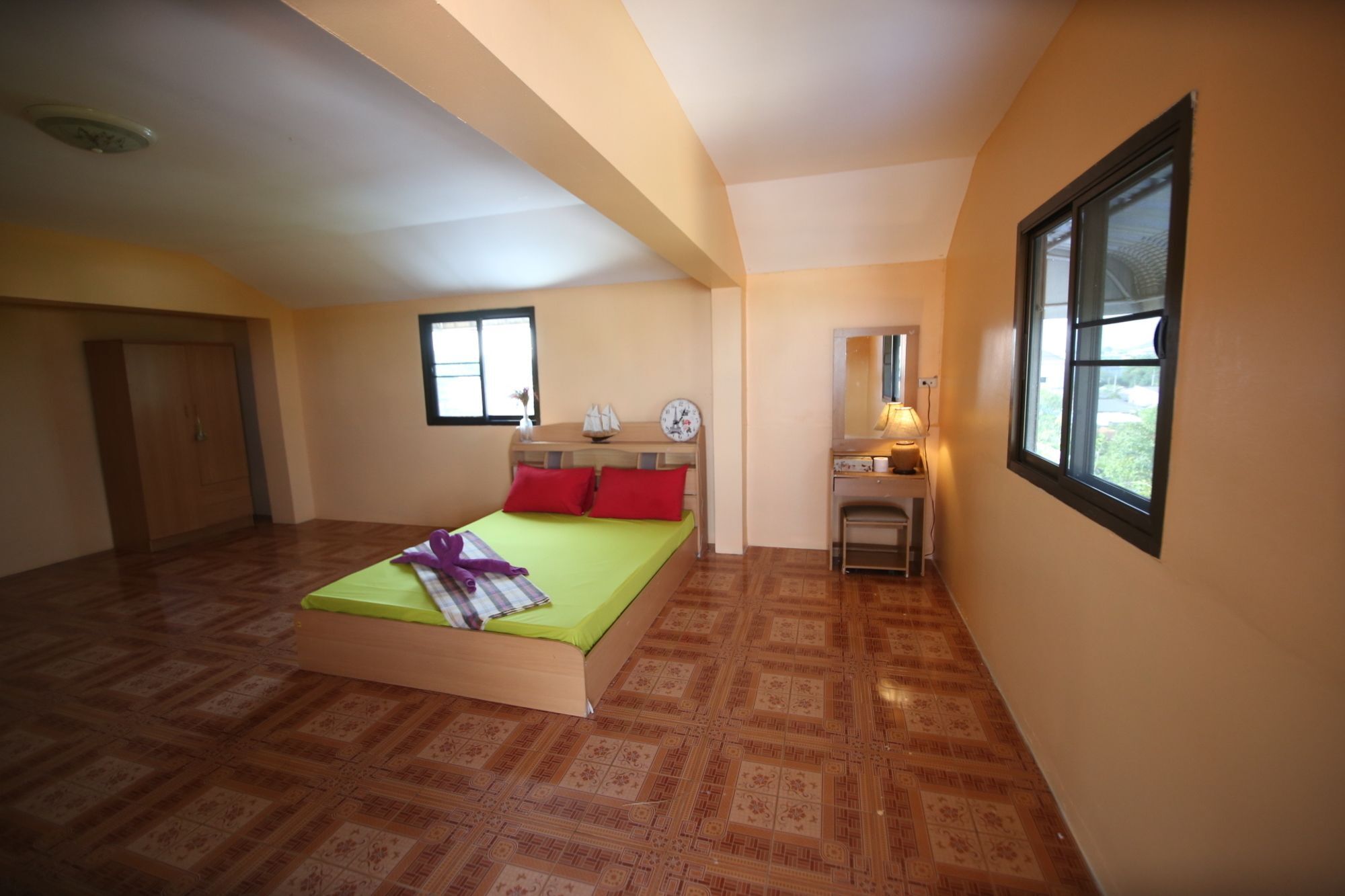 Cube Hostel Krabi town Esterno foto